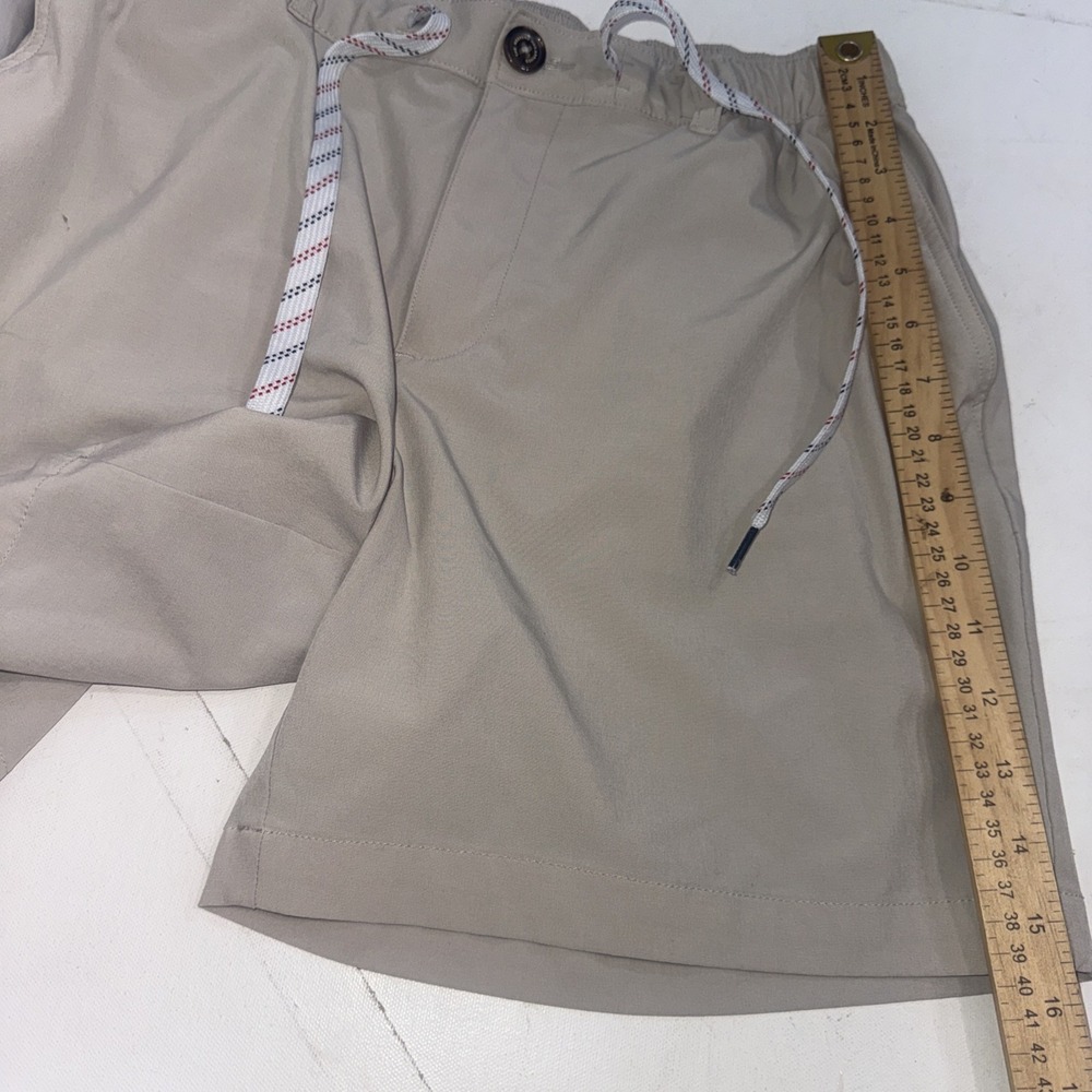 Chubbies Everywear Performance Shorts 6" Inseam Khaki Stretchy Beach Mens Large - Picture 13 of 13